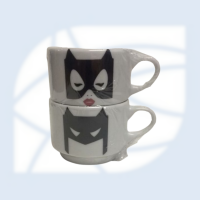 KIT 2 XÍCARAS BATMAN E MULHER GATO